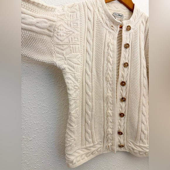 L.L. Bean Vintage Ivory Cable Knit Cardigan Sweater Cotton Size Small - Picture 4 of 12